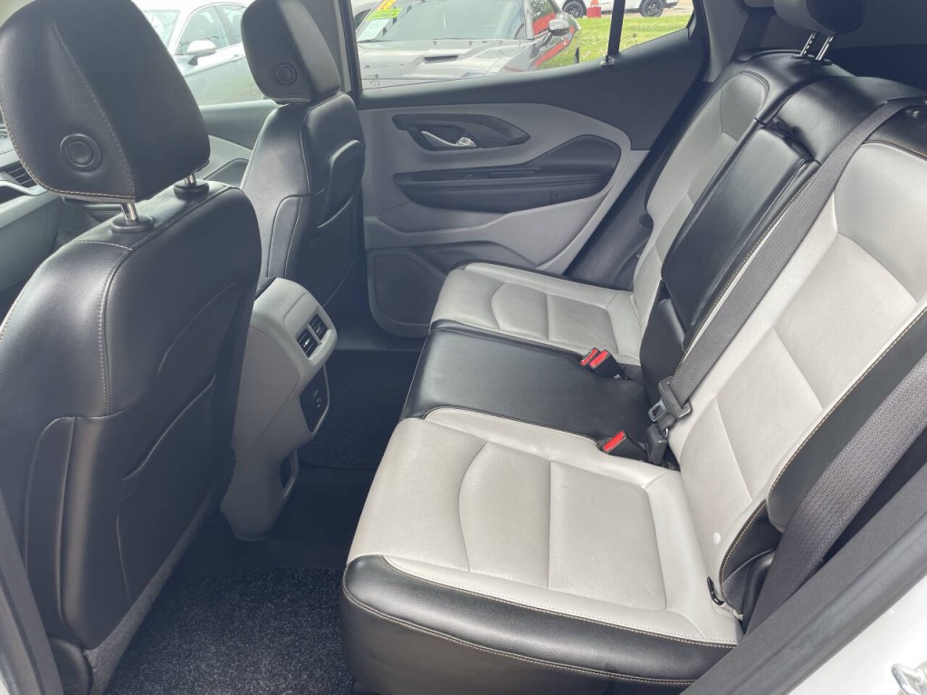 2021 GMC Terrain Image 18