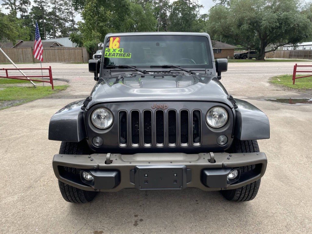 2016 Jeep Wrangler Unlimited Image 2