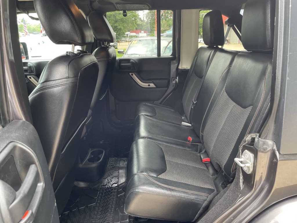 2016 Jeep Wrangler Unlimited Image 16