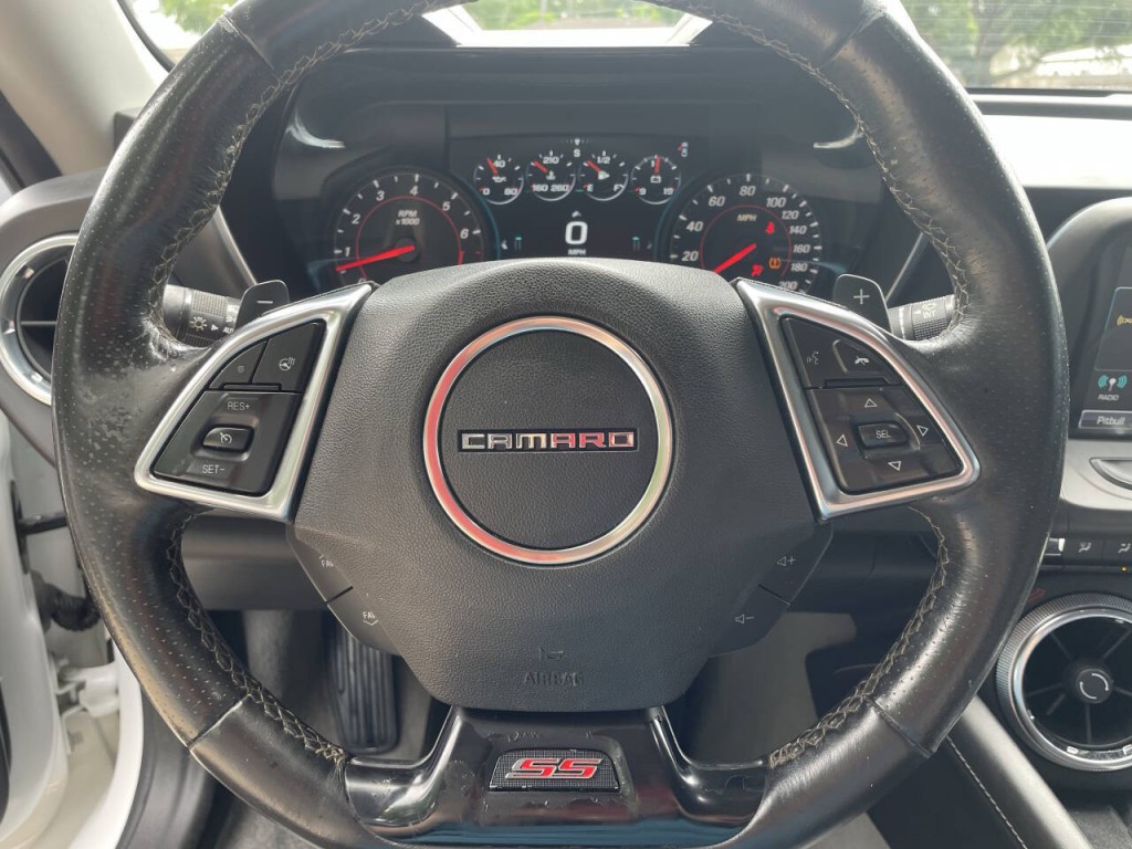 2016 Chevrolet Camaro Image 6