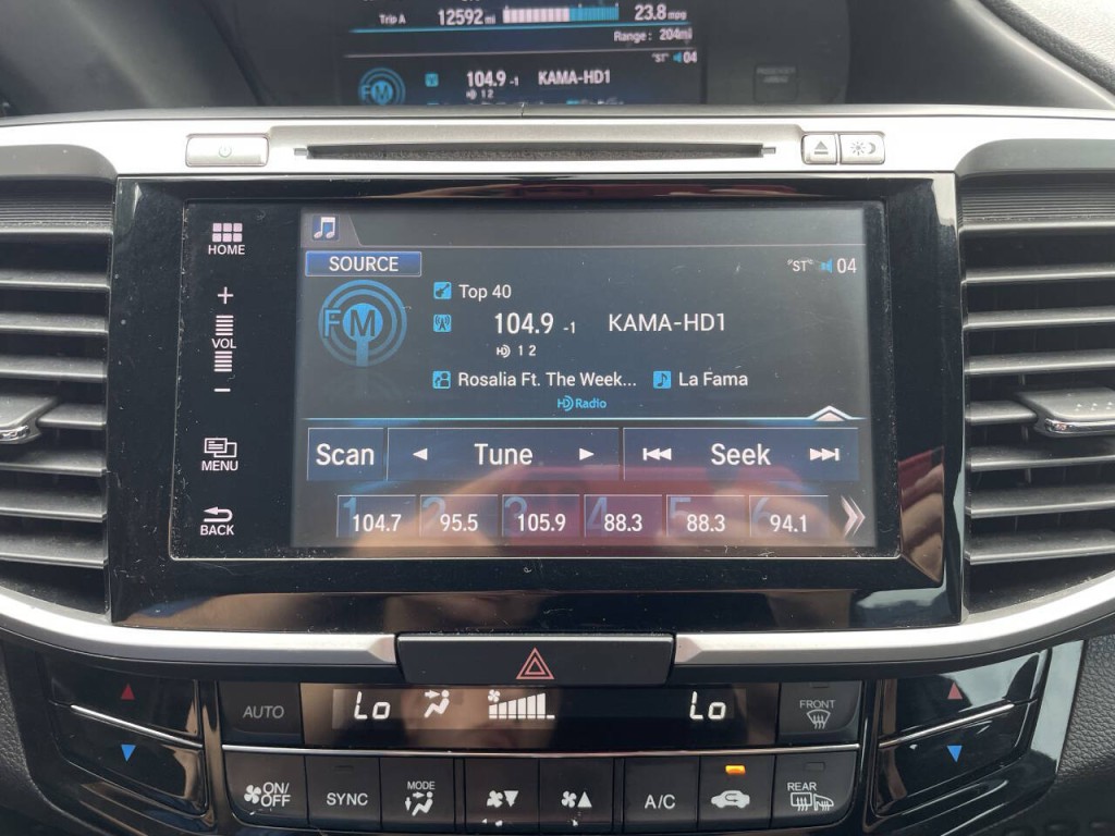 2017 Honda Accord Image 12