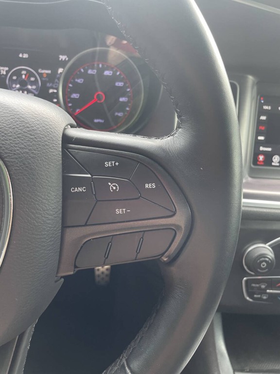 2018 Dodge Charger Image 9