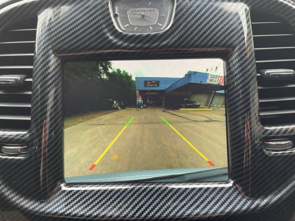 2021 Chrysler 300 Image 13