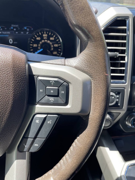 2016 Ford F-150 Image 9