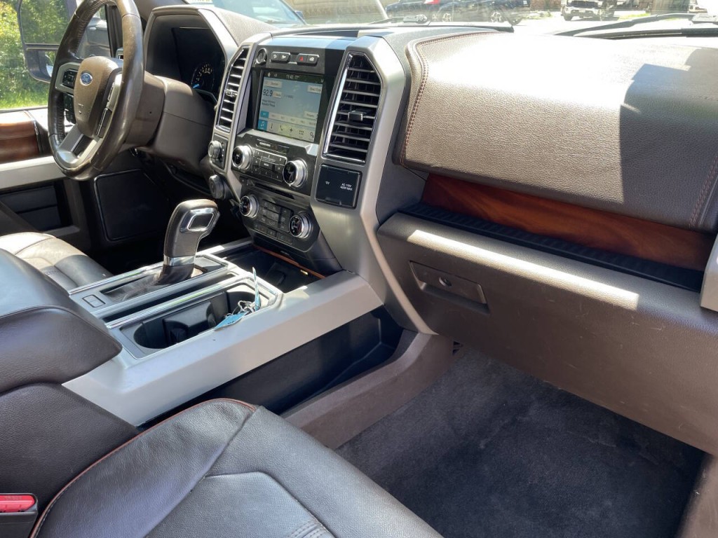 2016 Ford F-150 Image 17