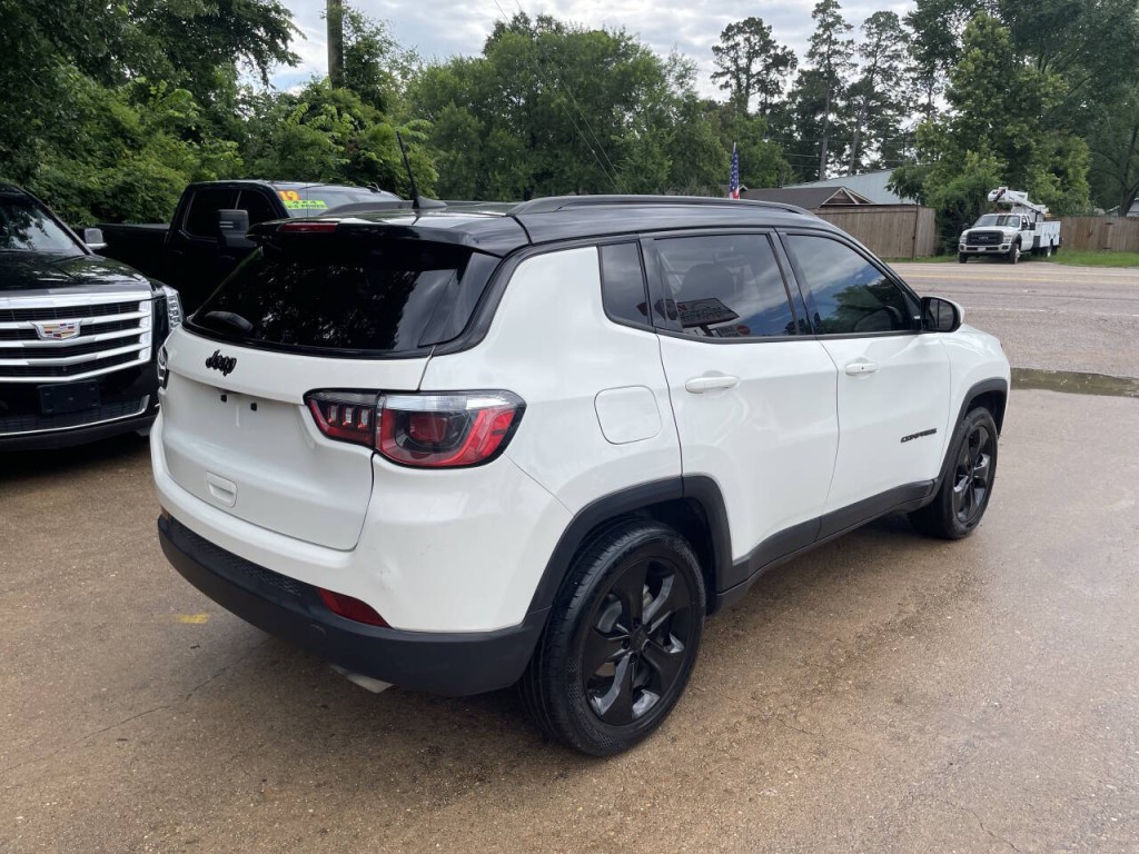 2019 Jeep Compass Image 20