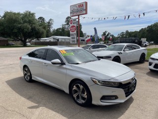 Image for 2018 Honda Accord EX L (2.0T I4) ID: 7432400