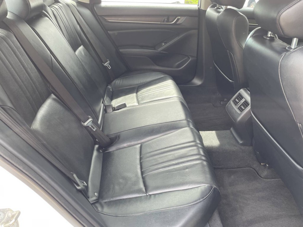 2018 Honda Accord Image 20