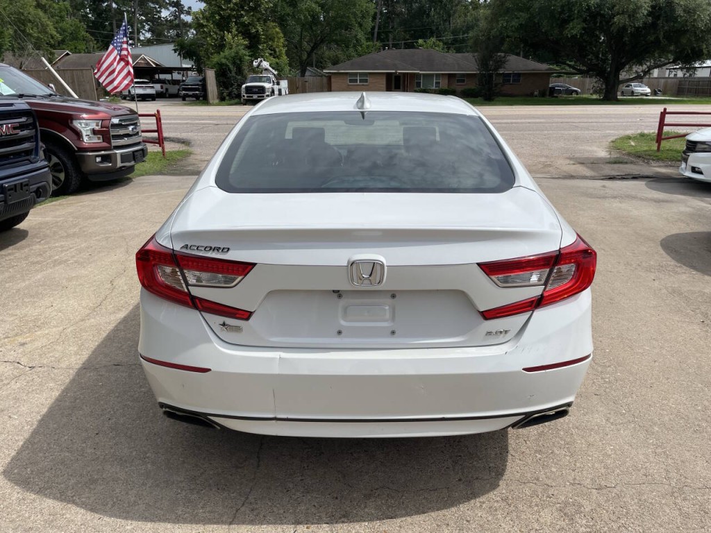 2018 Honda Accord Image 22
