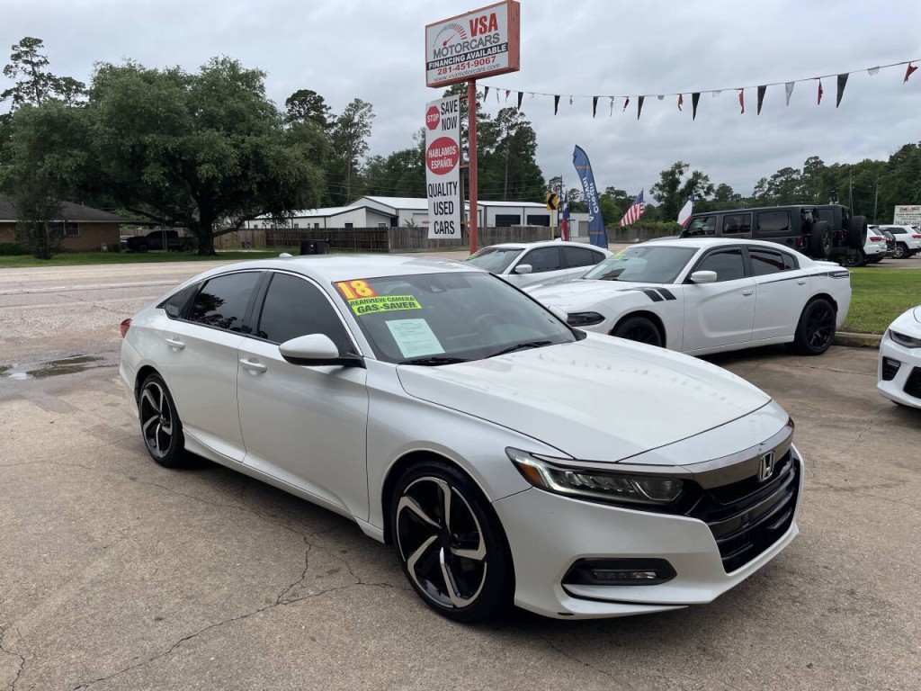 2018 Honda Accord Image 1