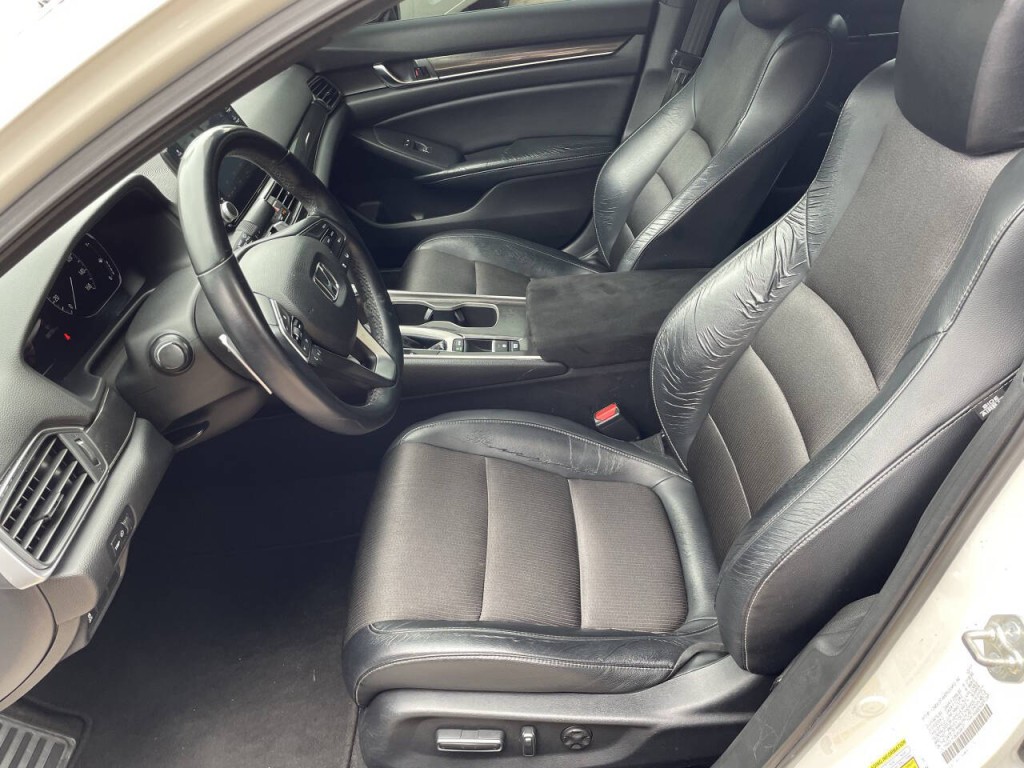 2018 Honda Accord Image 4
