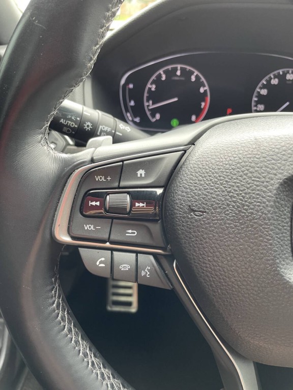 2018 Honda Accord Image 5