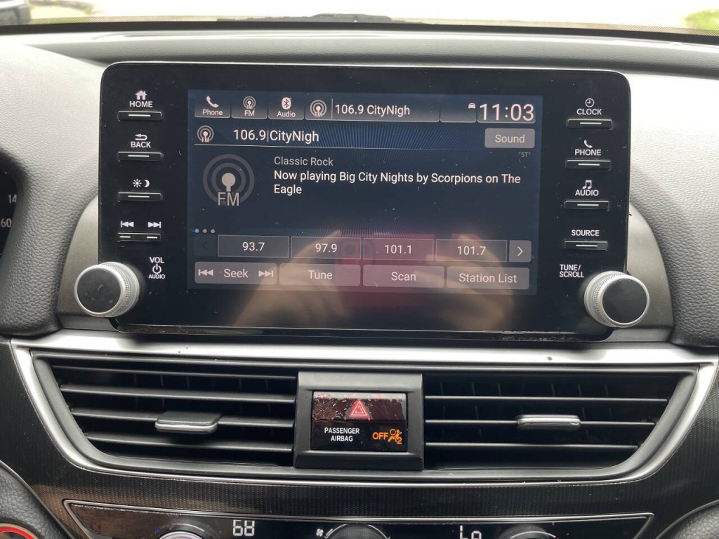 2018 Honda Accord Image 10