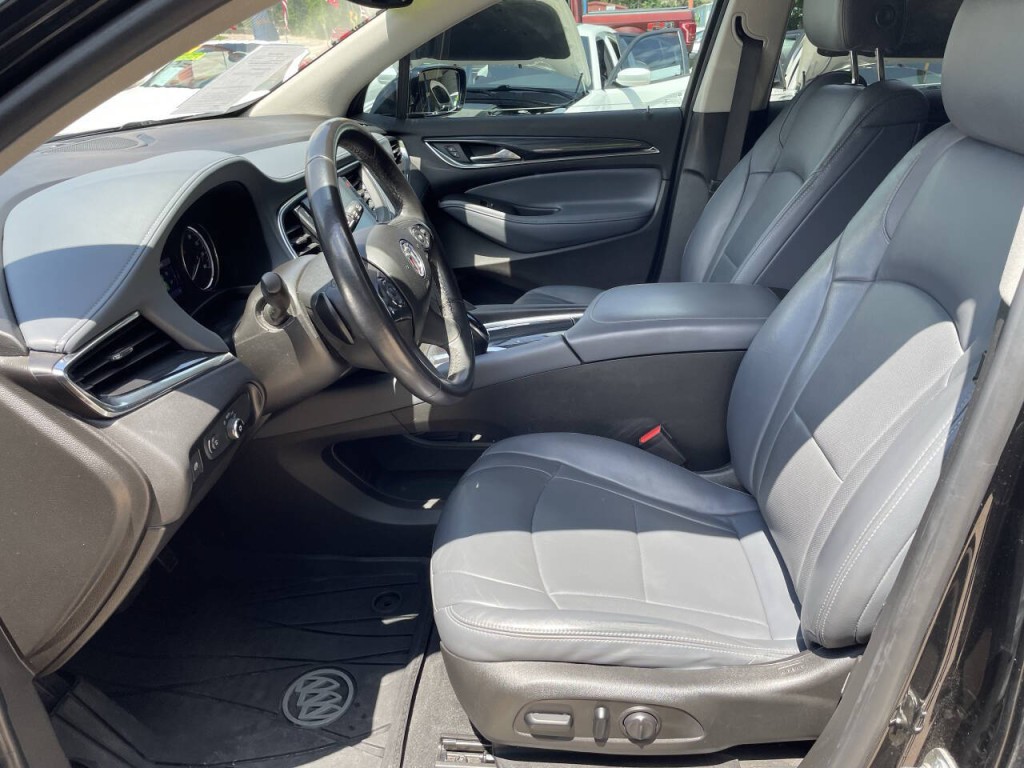 2021 Buick Enclave Image 4