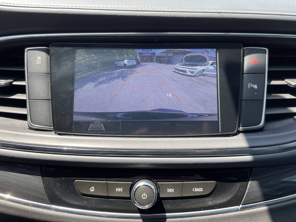 2021 Buick Enclave Image 11