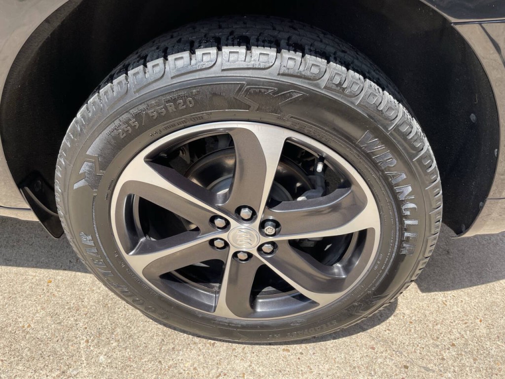 2021 Buick Enclave Image 25