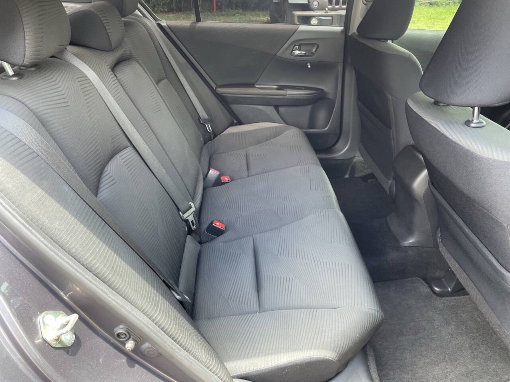 2017 Honda Accord Image 12
