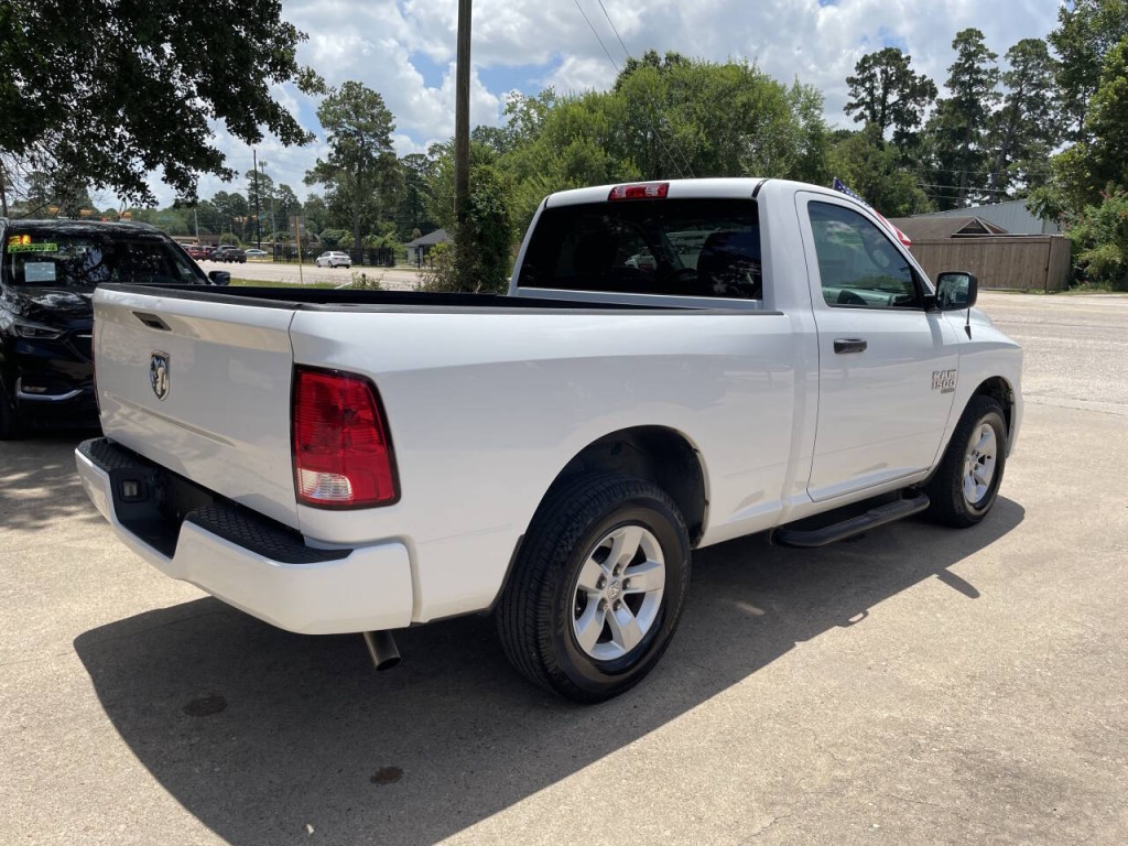 2019 RAM 1500 Image 17