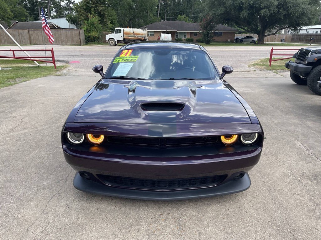 2021 Dodge Challenger Image 2