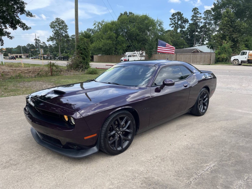 2021 Dodge Challenger Image 3