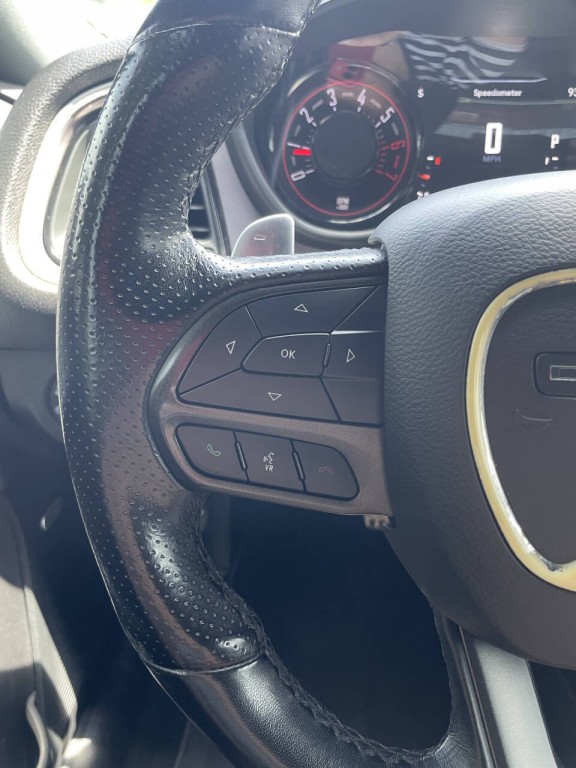 2021 Dodge Challenger Image 6