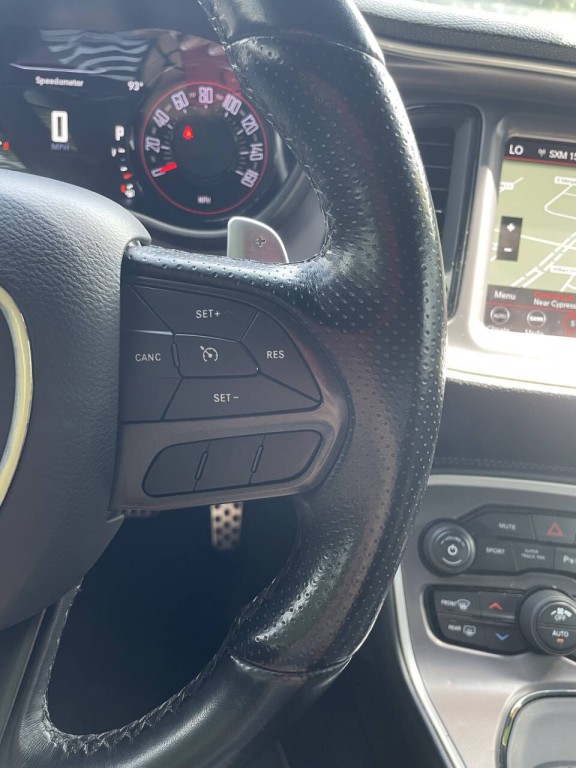 2021 Dodge Challenger Image 8