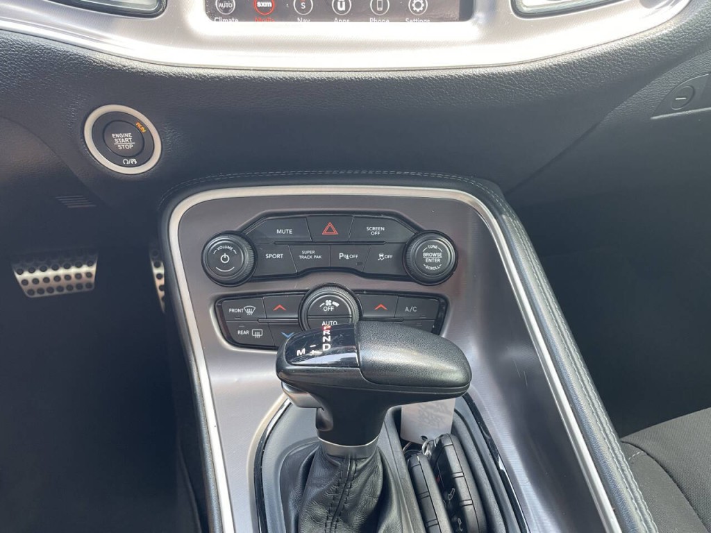 2021 Dodge Challenger Image 14