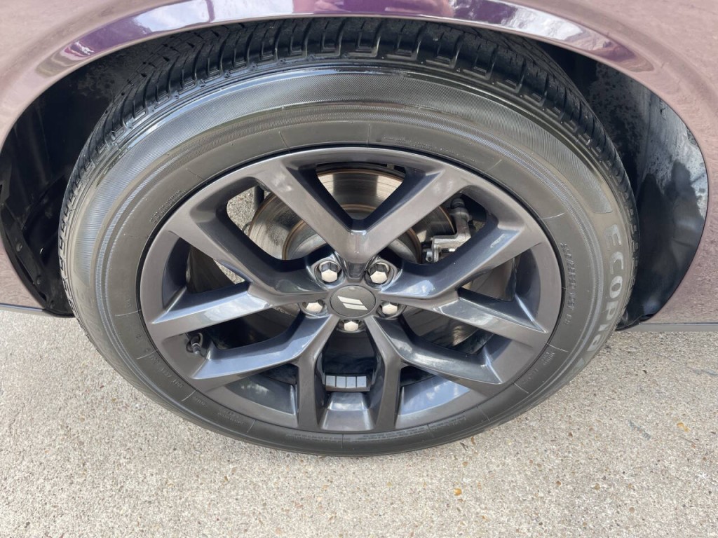 2021 Dodge Challenger Image 24