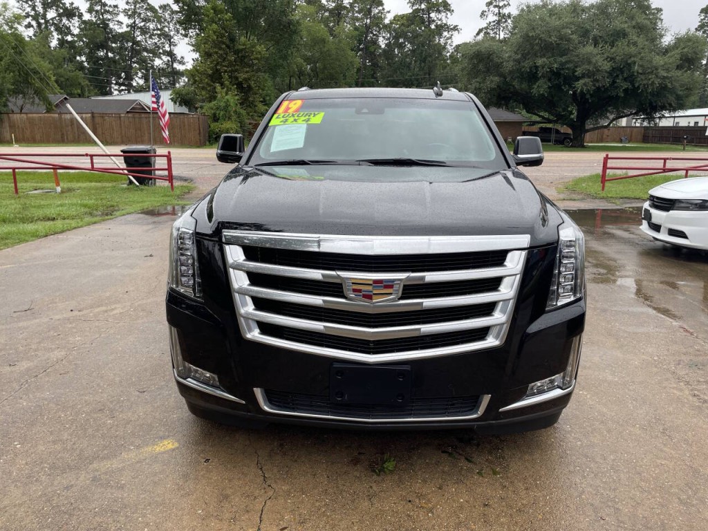 2019 Cadillac Escalade Image 2