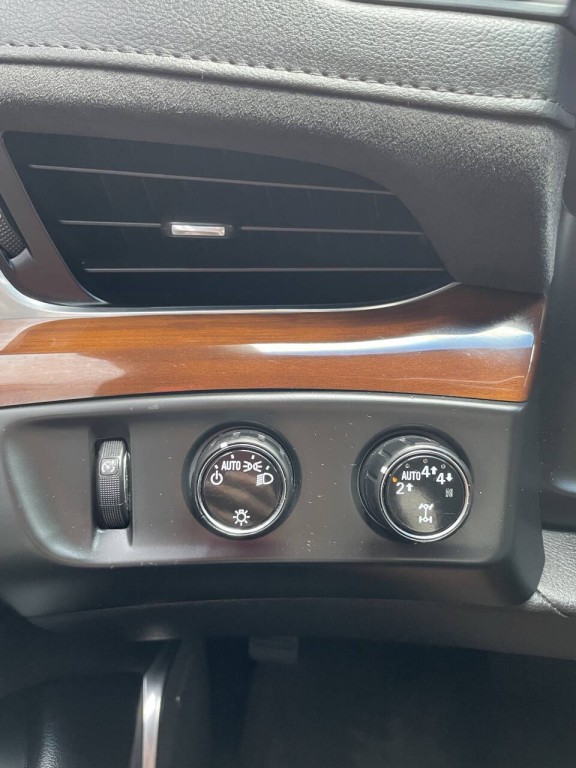 2019 Cadillac Escalade Image 6