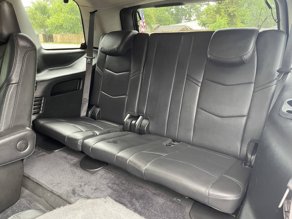 2019 Cadillac Escalade Image 24