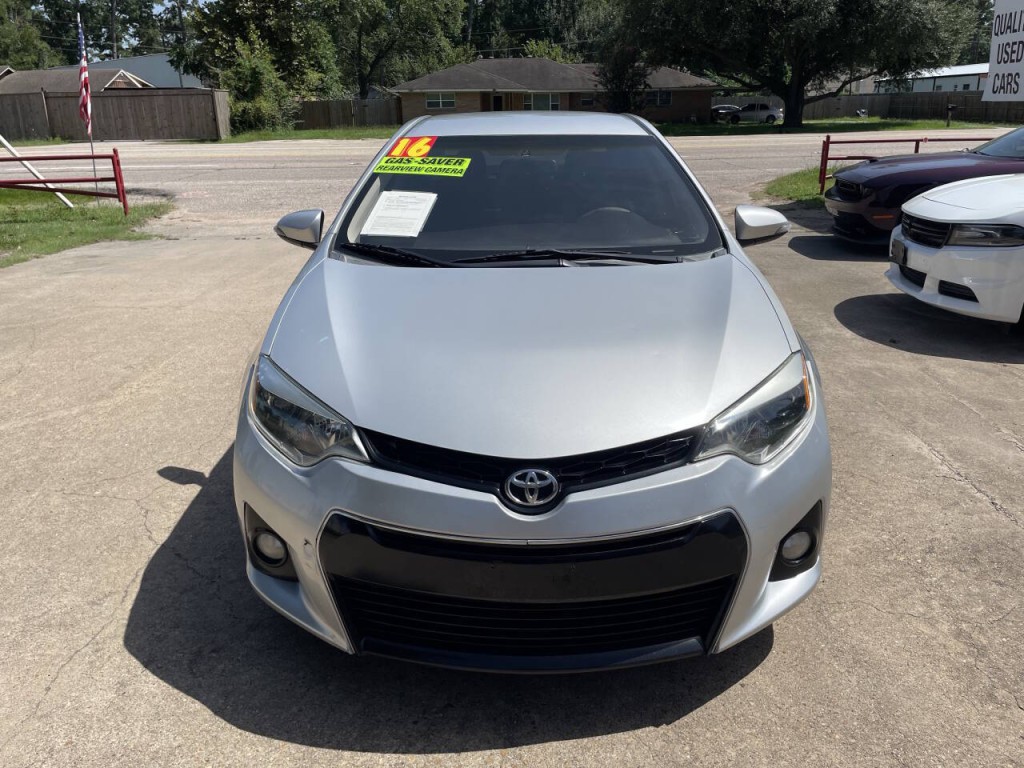 2016 Toyota Corolla Image 2
