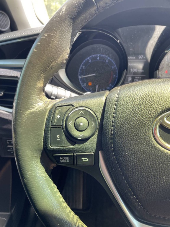 2016 Toyota Corolla Image 6