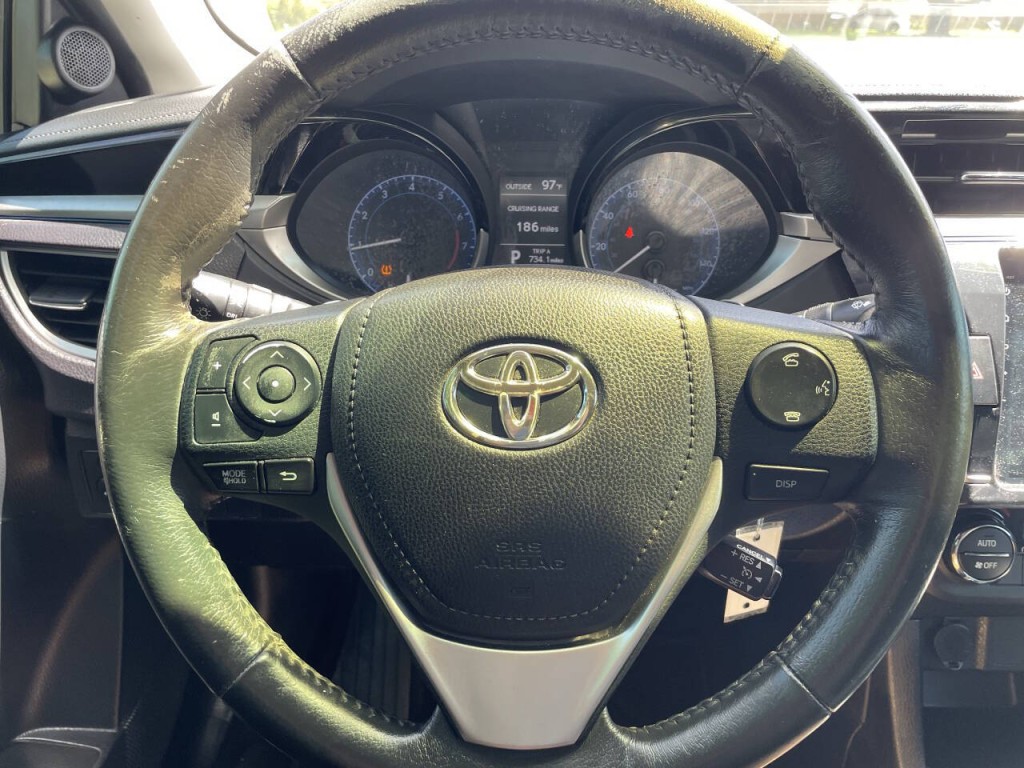 2016 Toyota Corolla Image 7