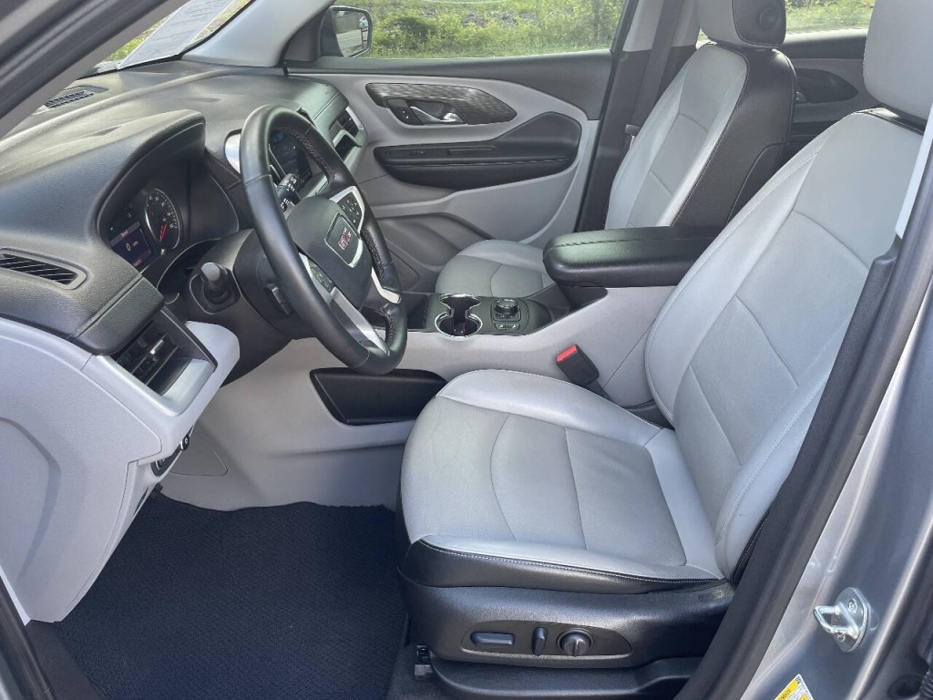 2023 GMC Terrain Image 4