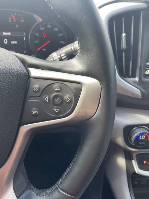 2023 GMC Terrain Image 8