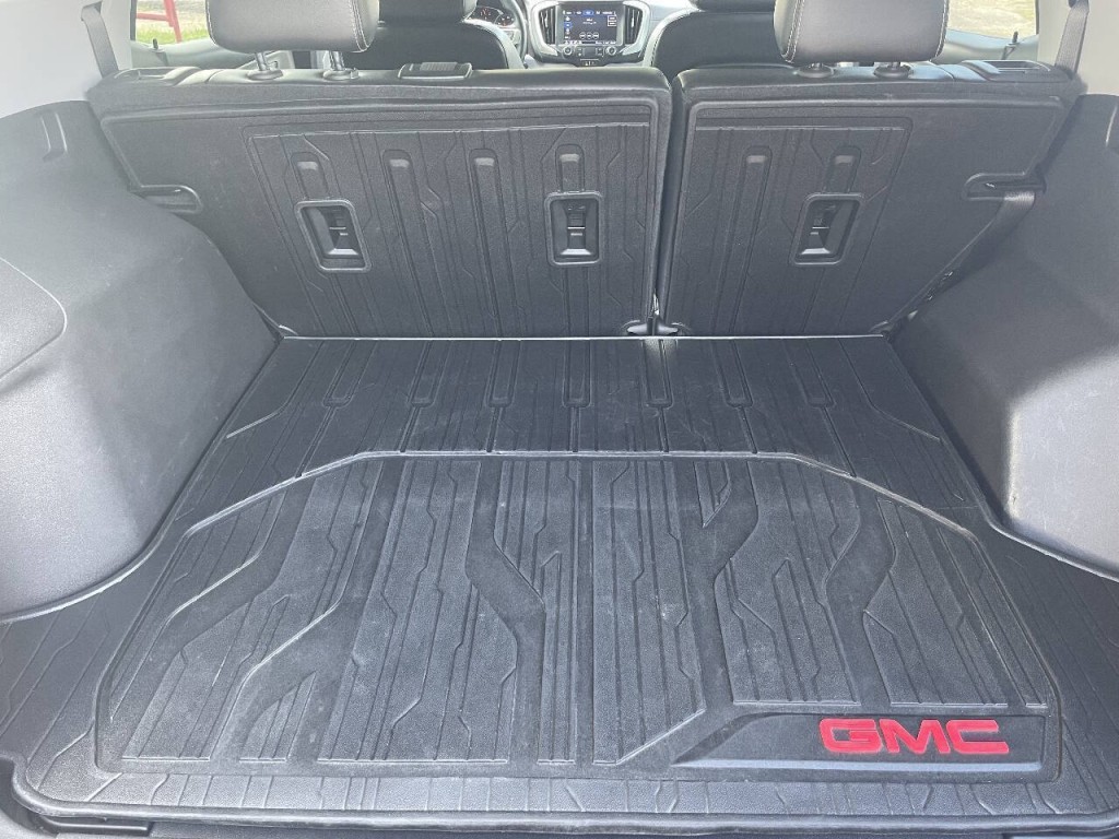 2023 GMC Terrain Image 19