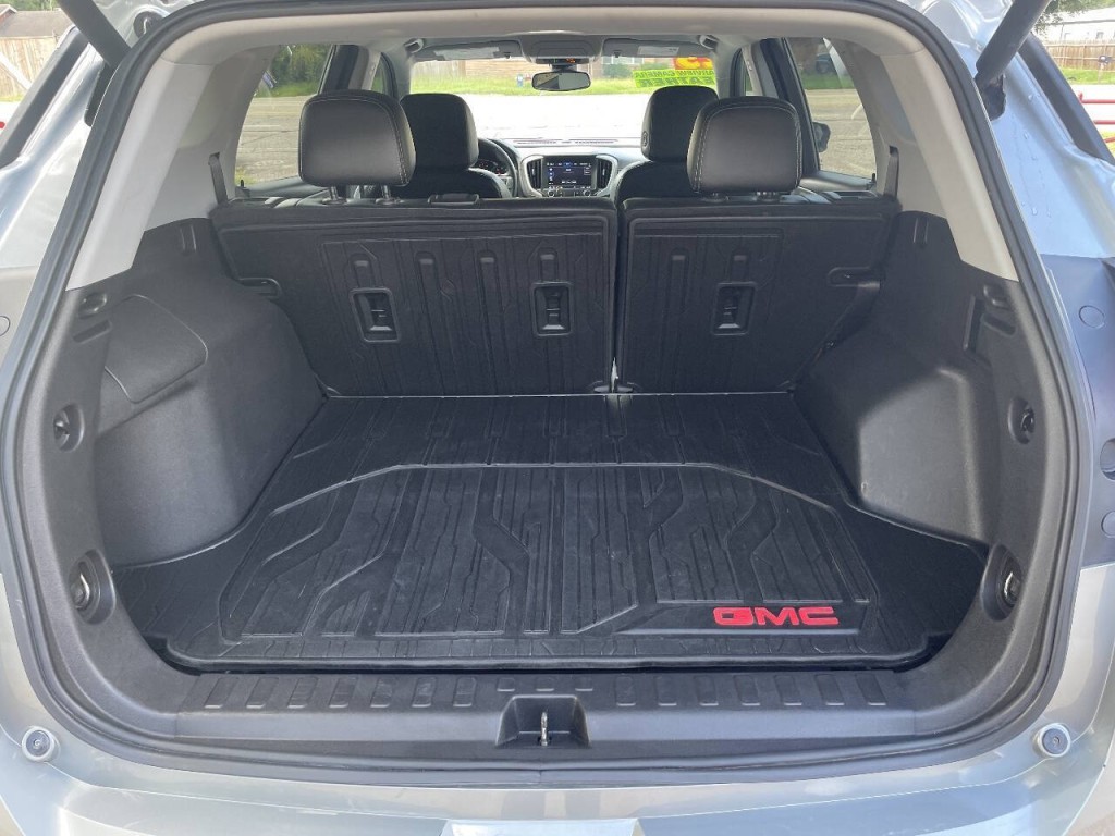 2023 GMC Terrain Image 20