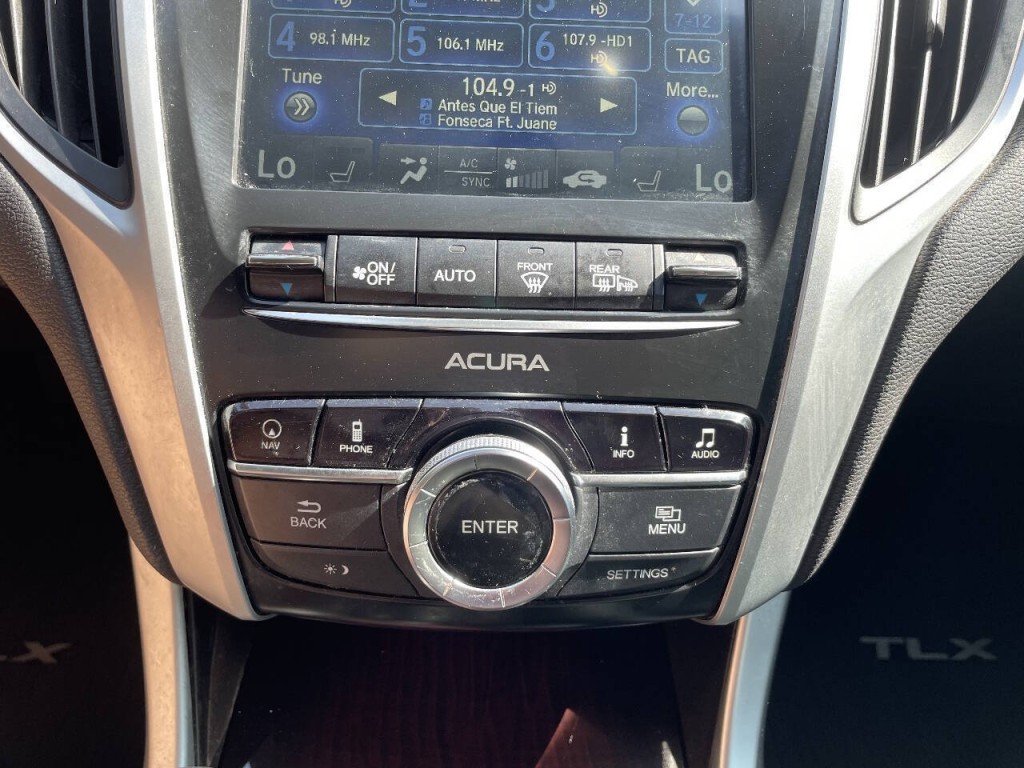 2015 Acura TL Image 12