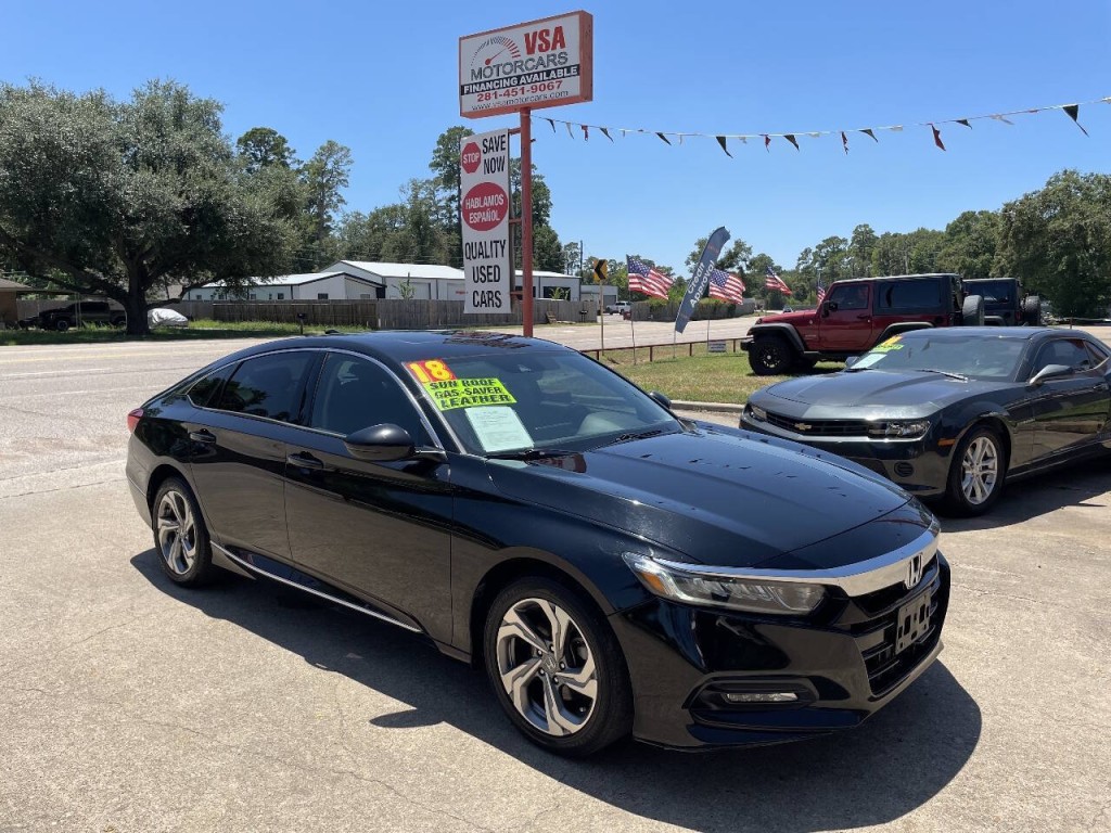 2018 Honda Accord Image 1