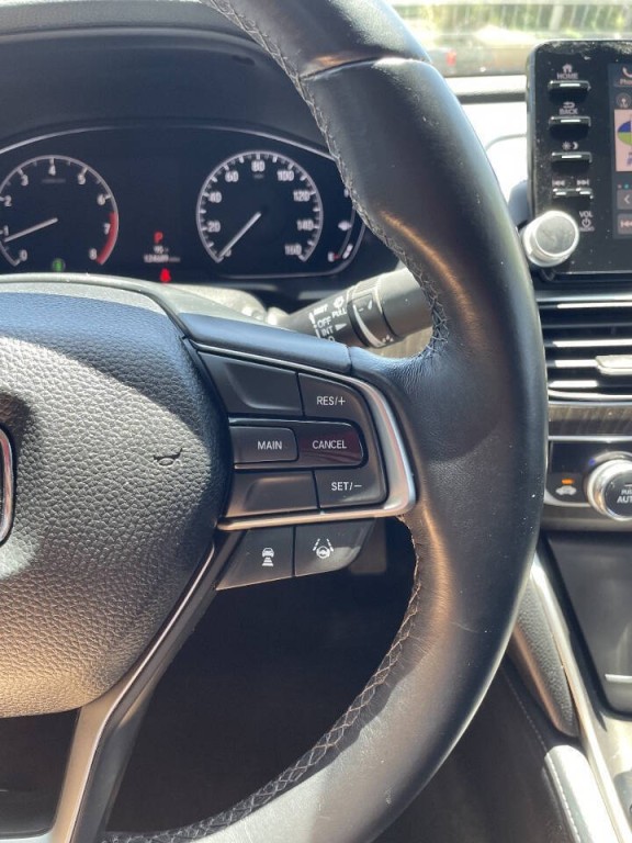 2018 Honda Accord Image 8