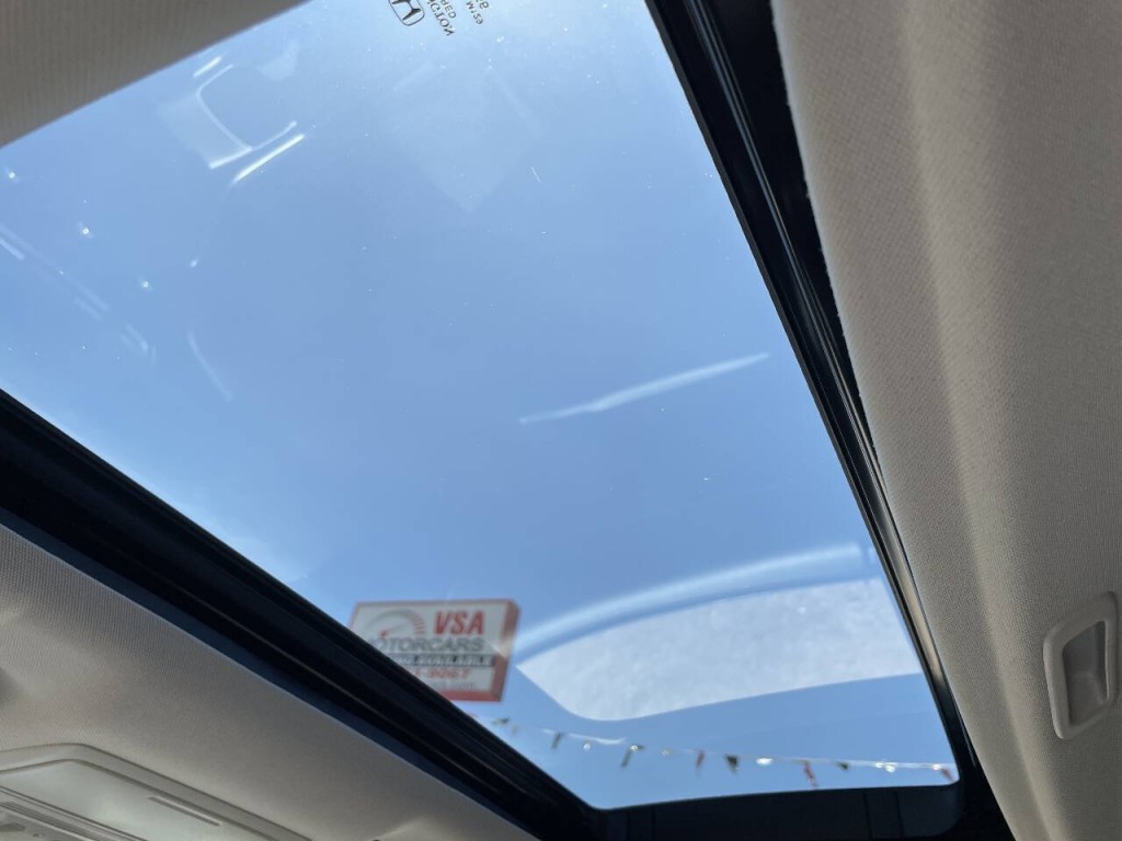 2018 Honda Accord Image 14