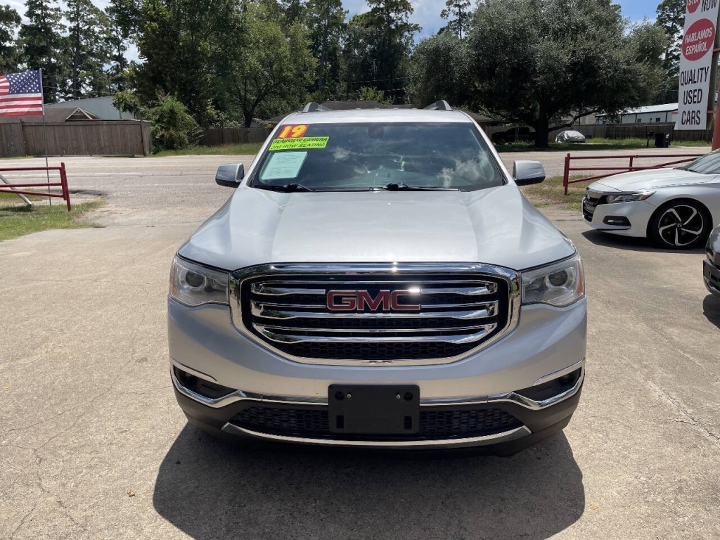 2019 GMC Acadia Image 2