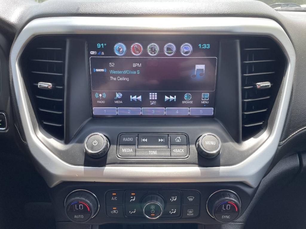 2019 GMC Acadia Image 9