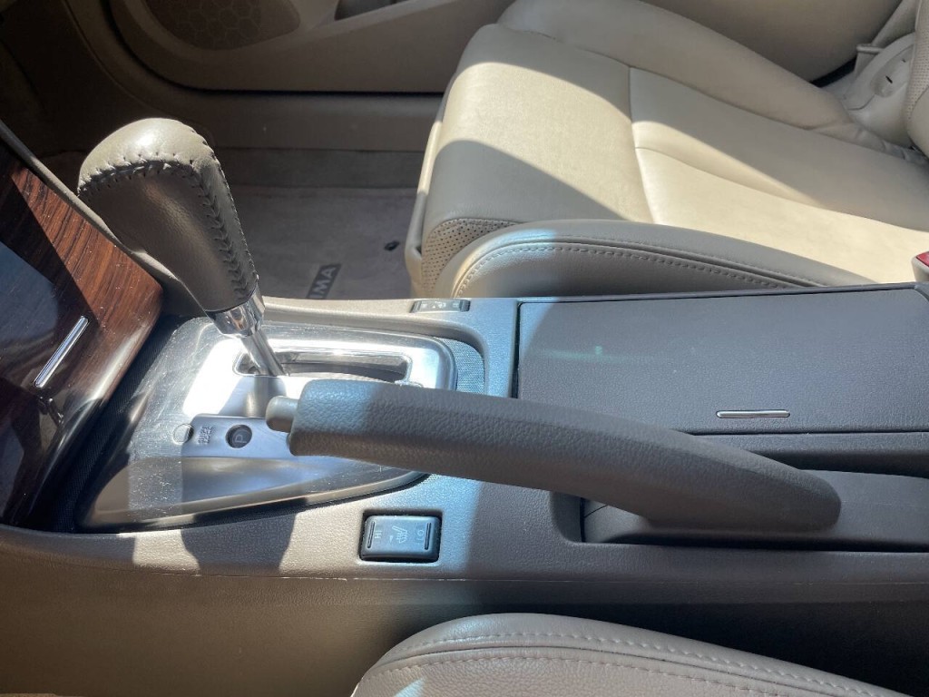 2012 Nissan Altima Image 12