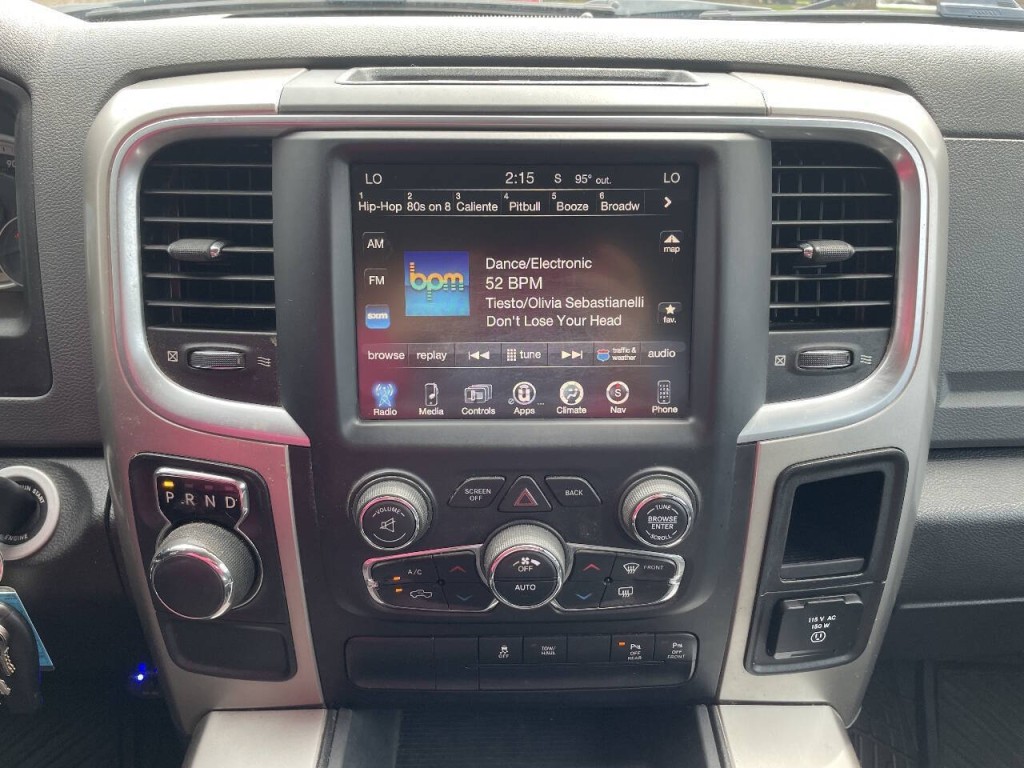 2017 RAM 1500 Image 9