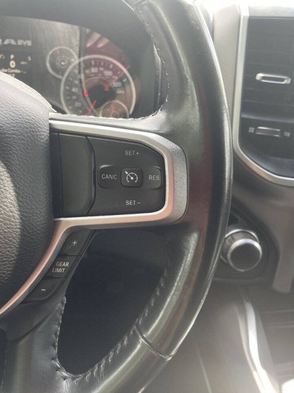 2020 RAM 1500 Image 9