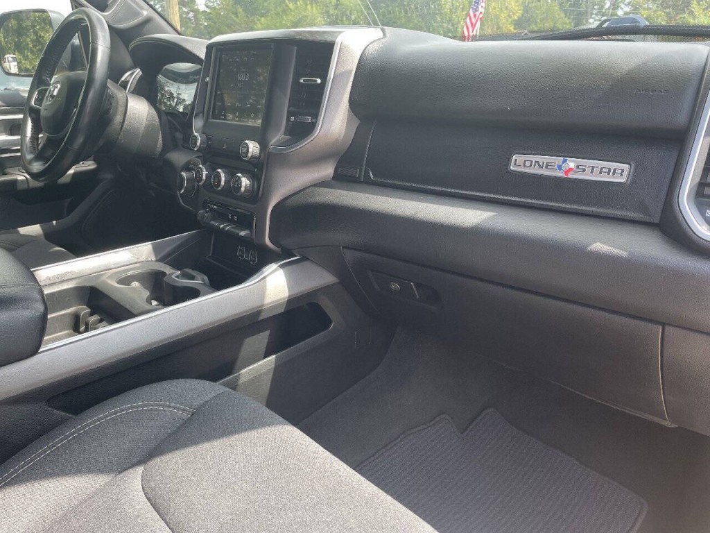 2020 RAM 1500 Image 21