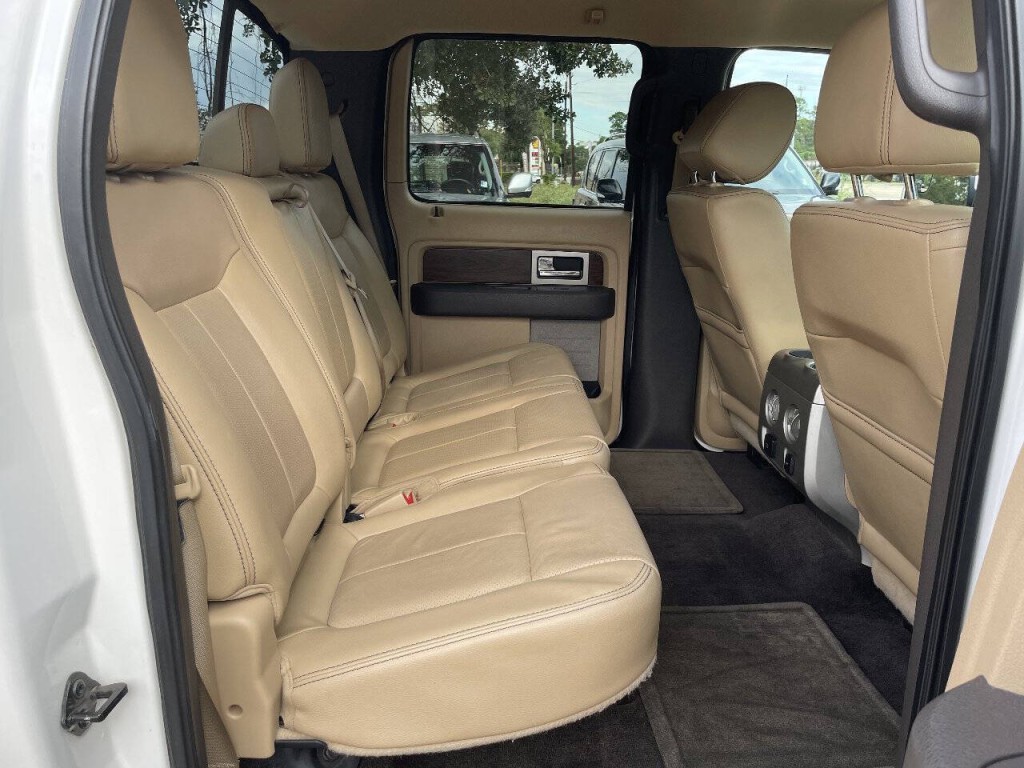 2014 Ford F-150 Image 18