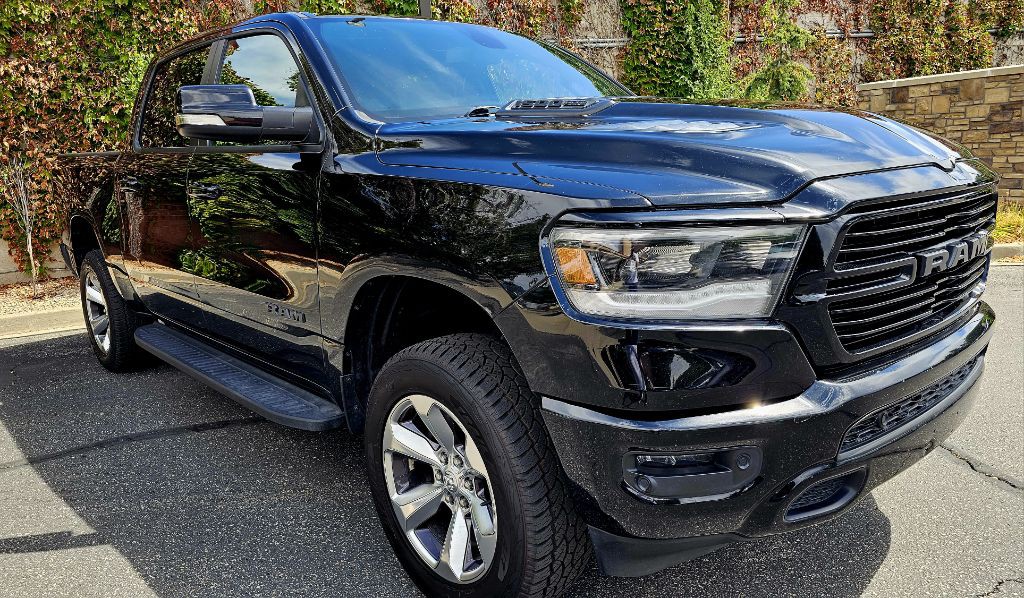 2019 RAM 1500 Image 3